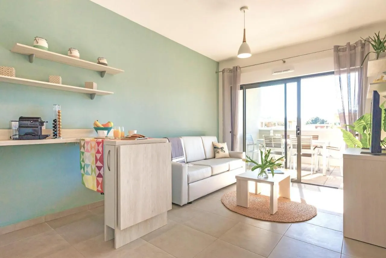 Apartament Select'So Home - Residence Le Bella Vista - Piscine Sur Le Toit Et Vue Panoramique - Prestations De Qualite & Services Hoteliers - Bv31B Bormes-les-Mimosas Francja